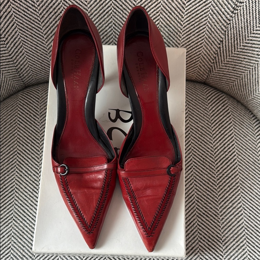 Cole Haan Hand-crafted Genuine Leather Red Kitten Heels with Buckle Sz. 8.5